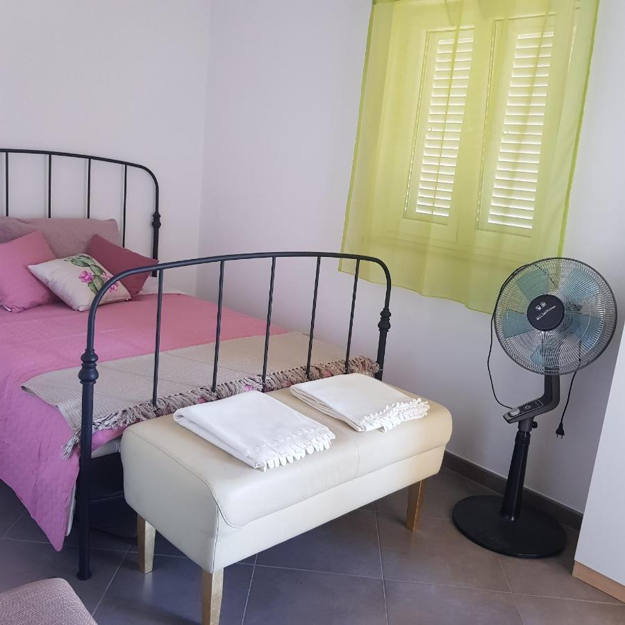 Apartmani Afrodita Sutivan Dış mekan fotoğraf